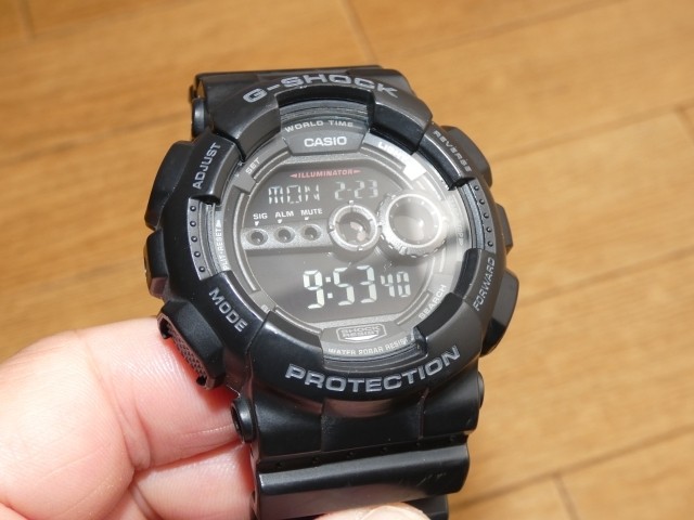 Used CASIO G-SHOCK GD-100