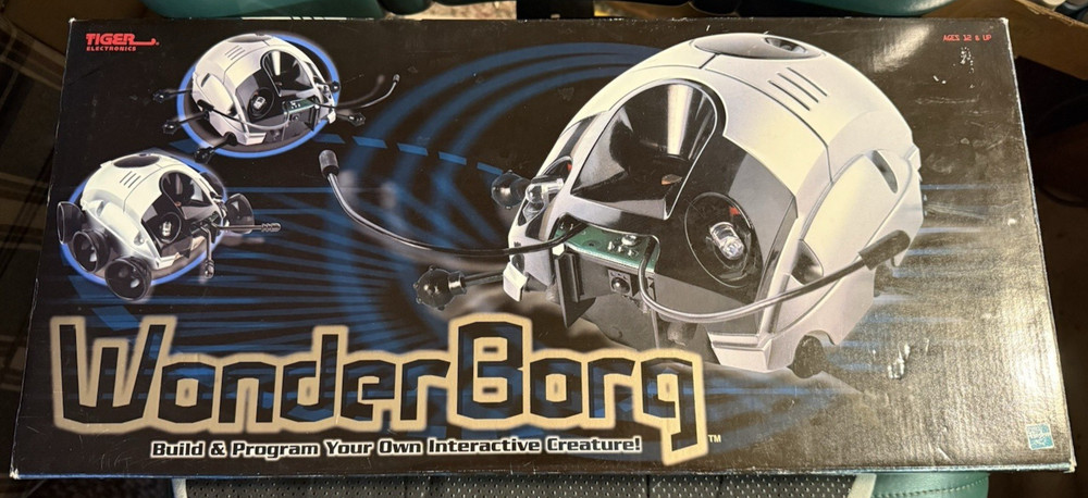 INCOMPLETE * Tiger Electronics WonderBorg Robot Kit 2001 Vtg Programmable Insect