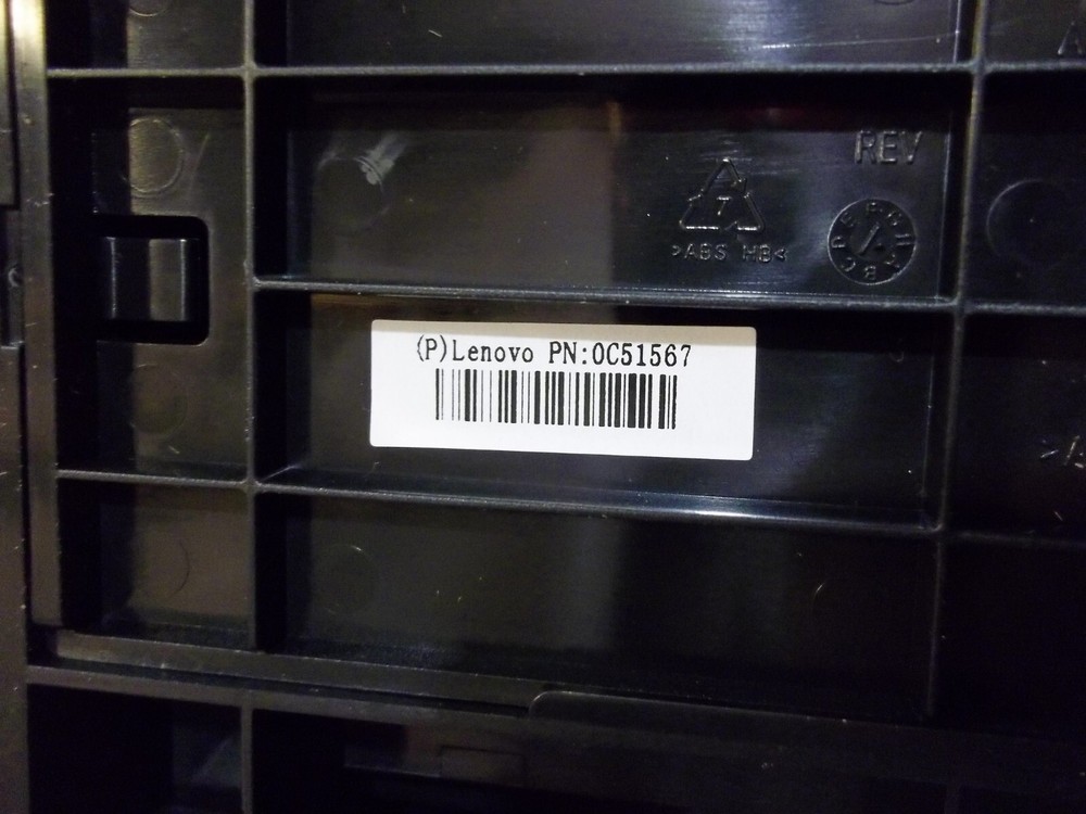 NEW NO BOX LENOVO 0C51567 SMALL FORM FACTOR STAND (804)