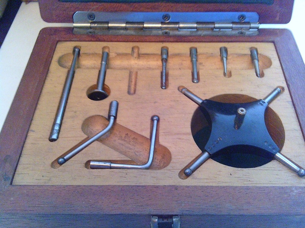 Renishaw Probe Tips 9 Pieces with Case