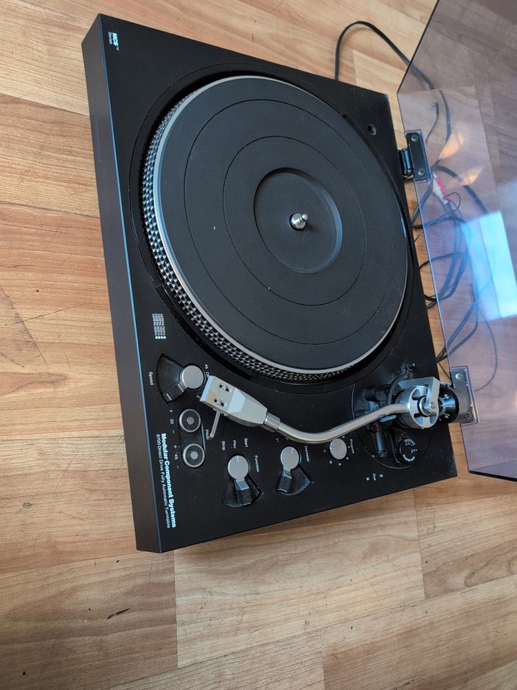 MCS 6700 (Technics) DIRECT DRIVE TURNTABLE - Gorgeous Condition!