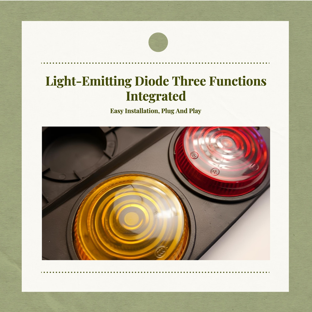 E-tricycle LED taillight with brake