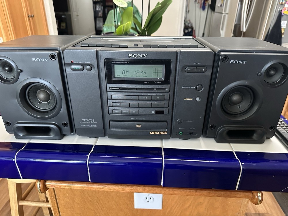 Sony CFD-768