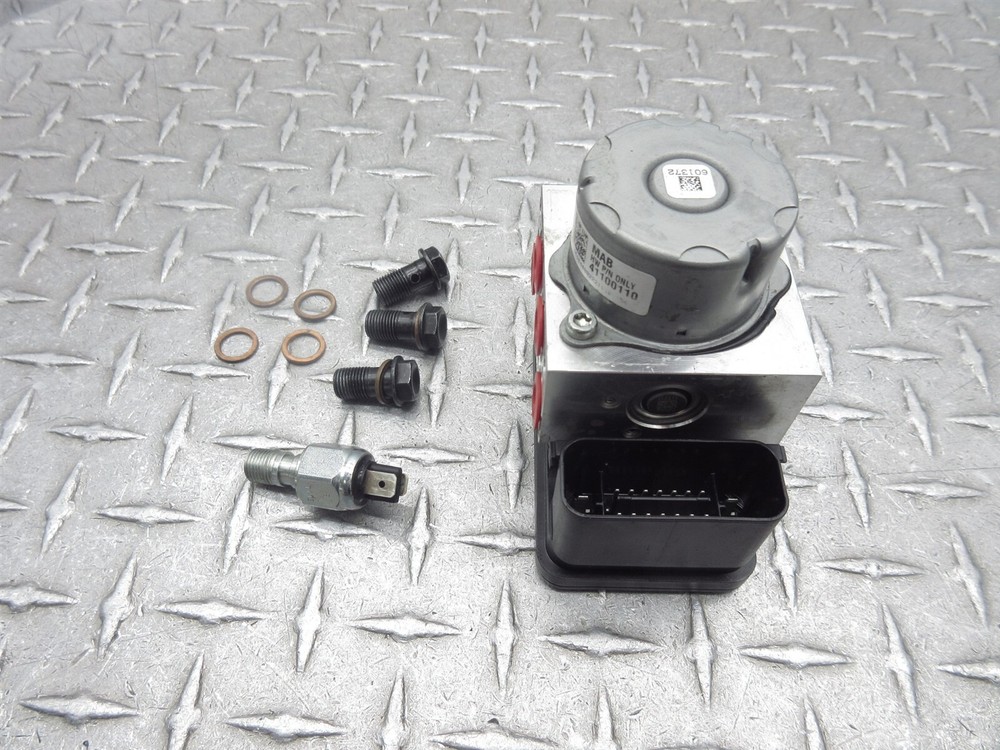 2022 Harley Davidson Nightster RH975 ABS Pump Brake Module Control Unit OEM