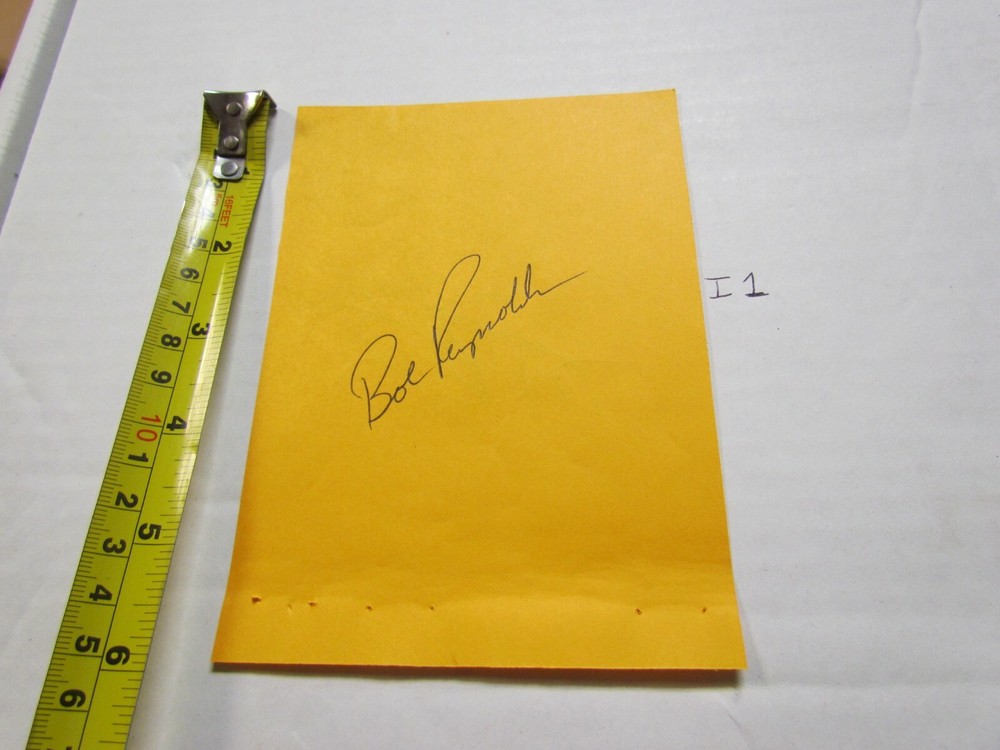 Bob Reynolds Autographed Cut / Paper