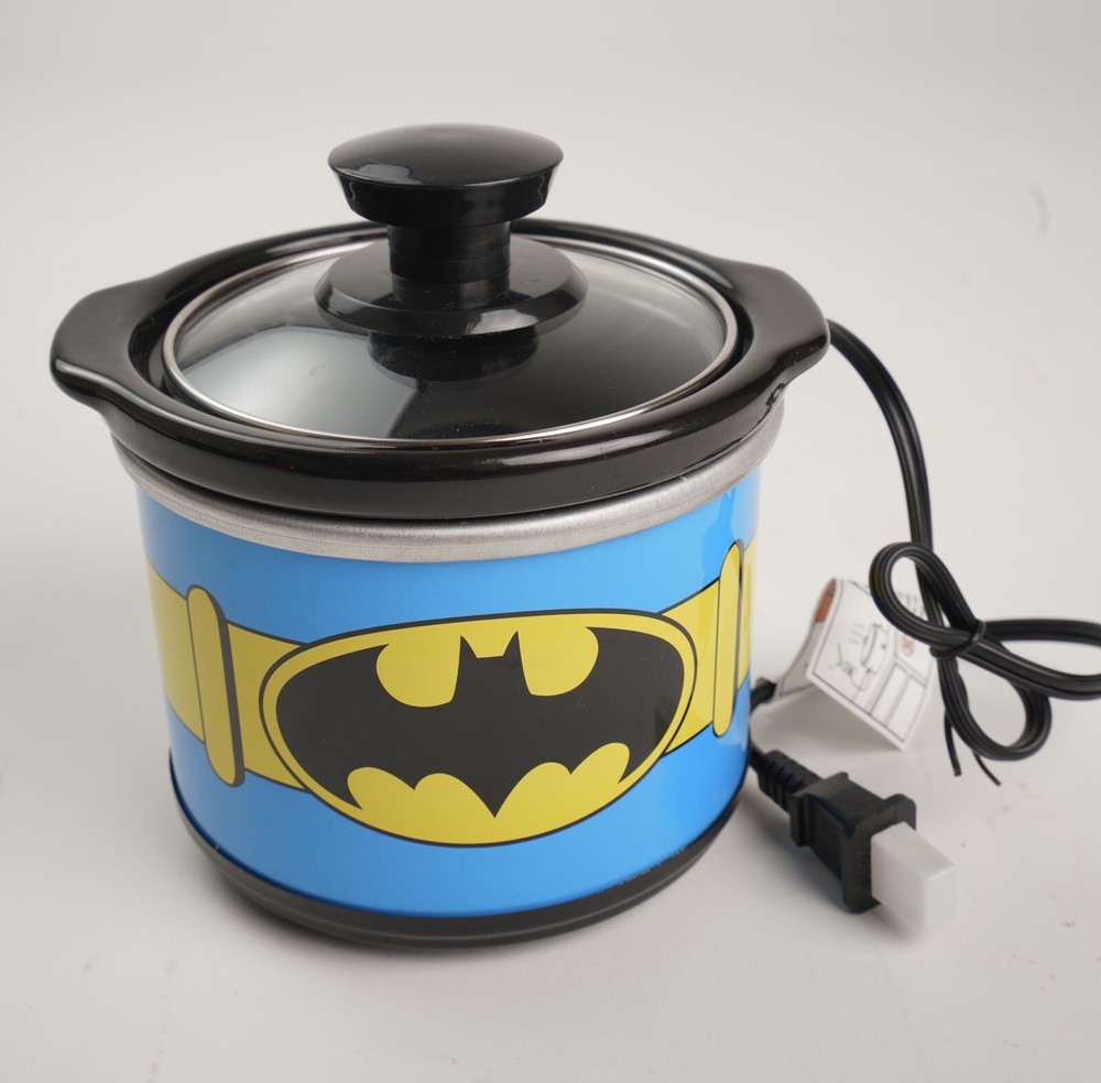 DC Comics BATMAN Mini Crock Pot Cooker .65 Quart NEW