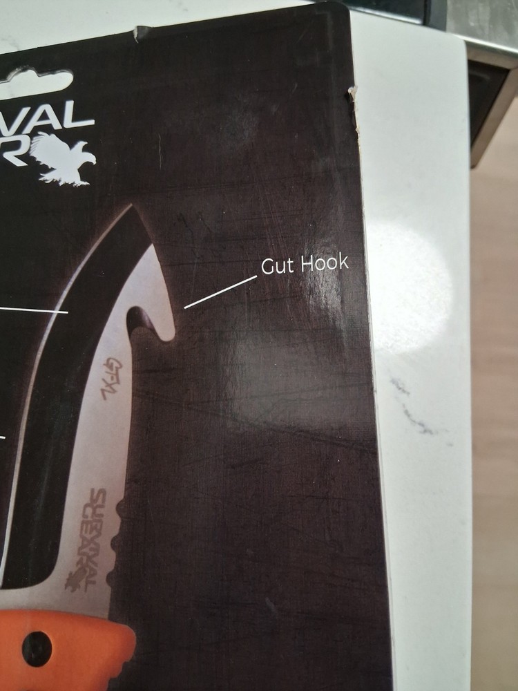 Guthook Hunting Knife fixed blade with case NEW