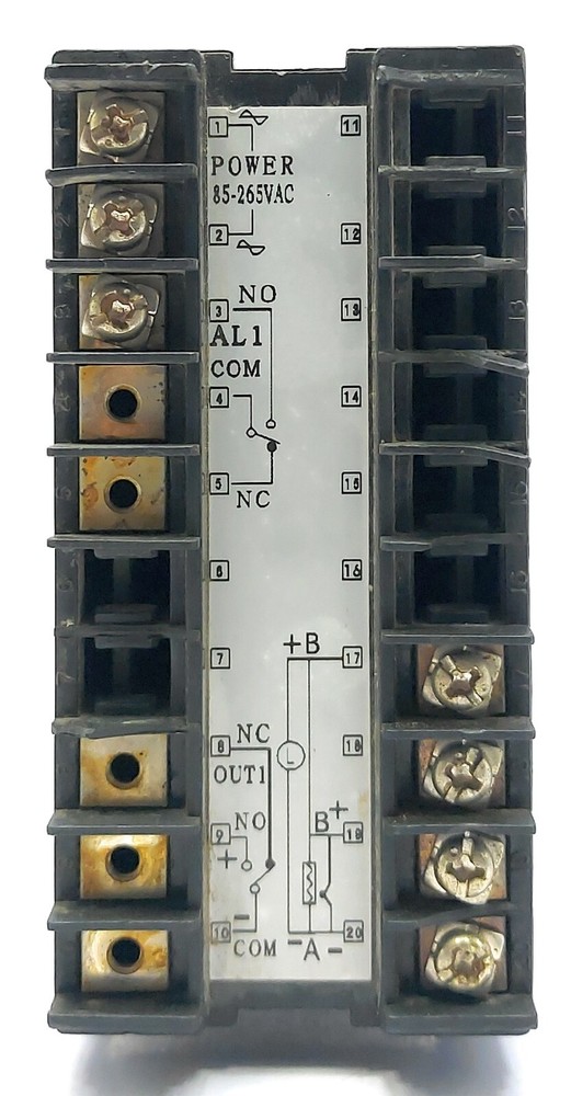 Pan-Globe P908-701-010-000 Temperature Controller 85-265VAC