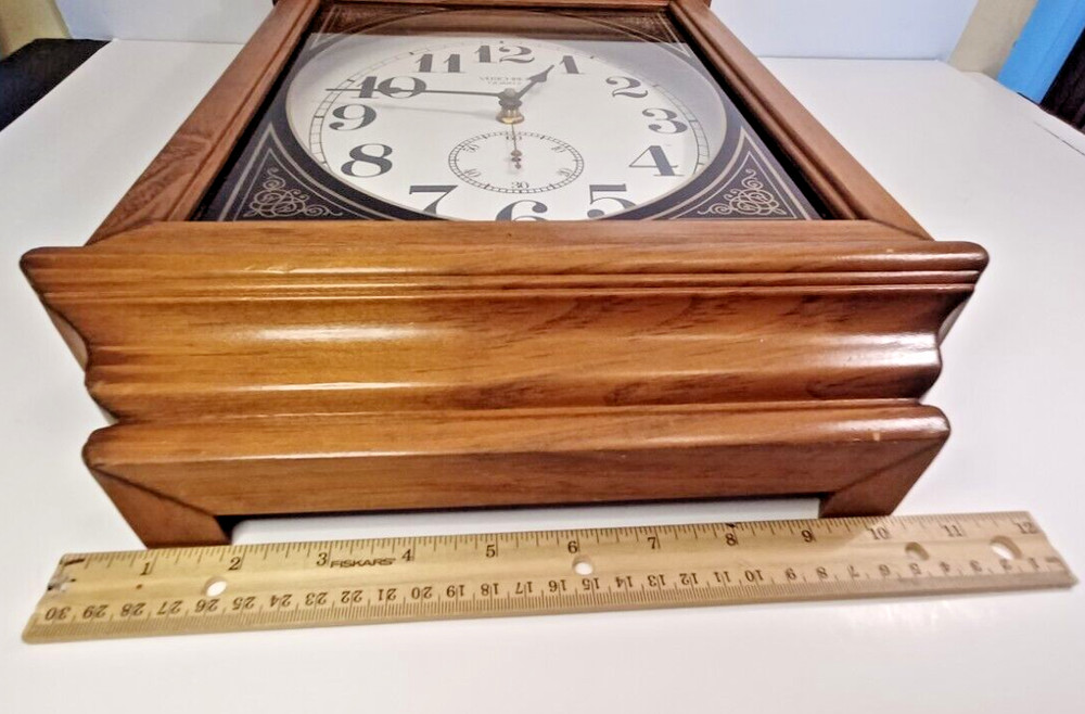 Vintage Verichron Quartz Wall Clock with Sweep Second Hand Dial