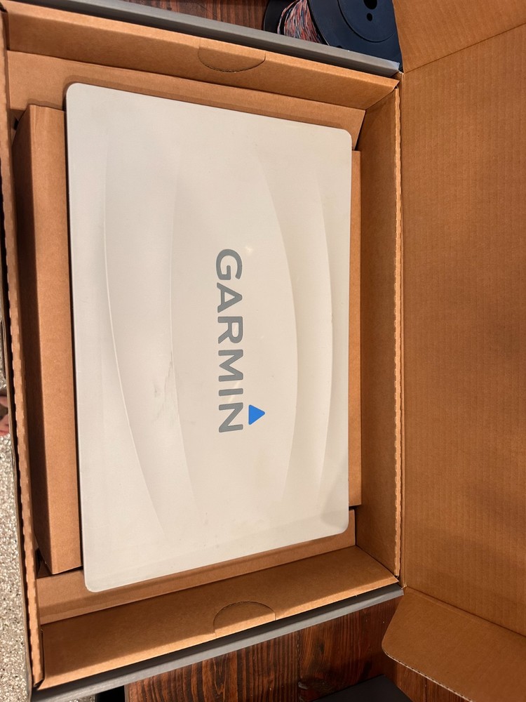 Garmin GPSmap 7616 16″ Chartplotter + Suncover ✅ Tested/Updated