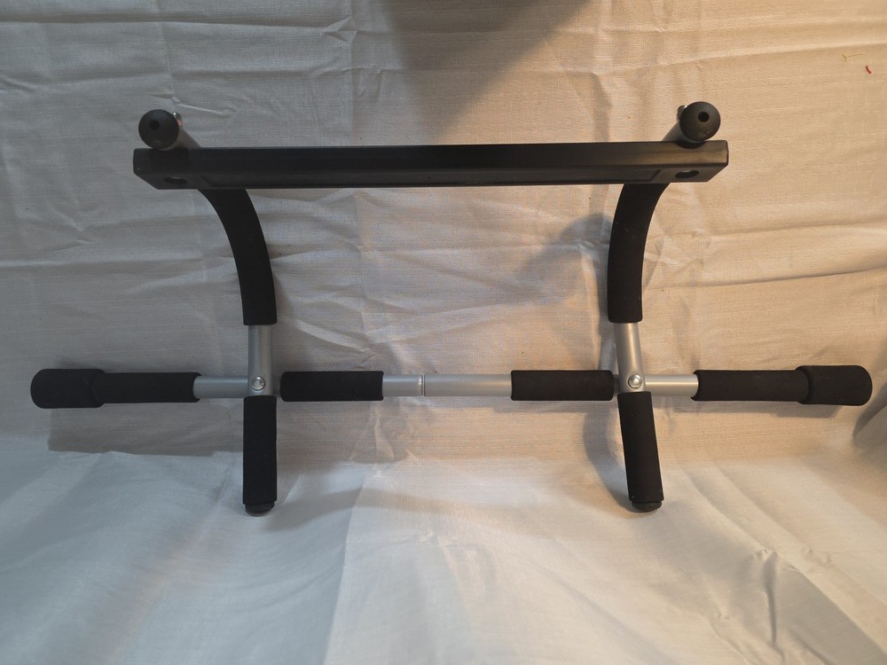 Iron Gym Pro Fit Doorway Pull Up Bar