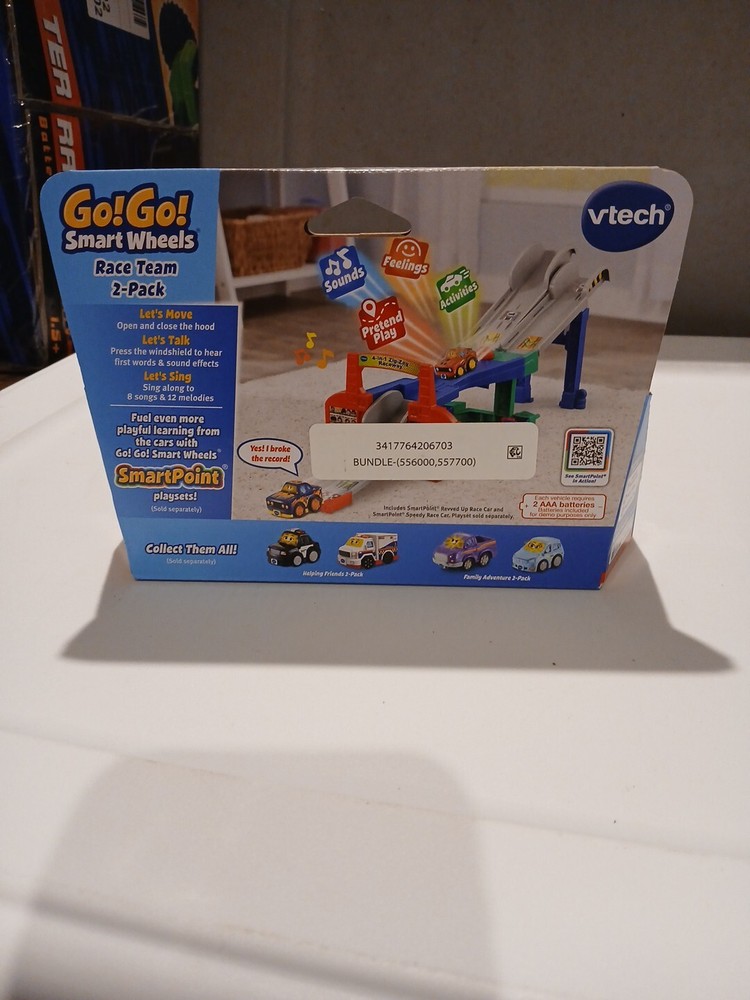 Go! Go! Smart Wheels Race Team 2-pack Talking