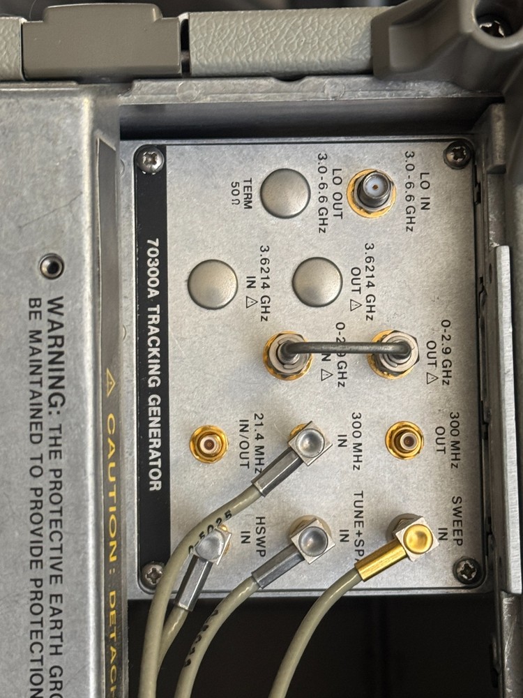HP 70300A Tracking Generator 20Hz-2.9GHz