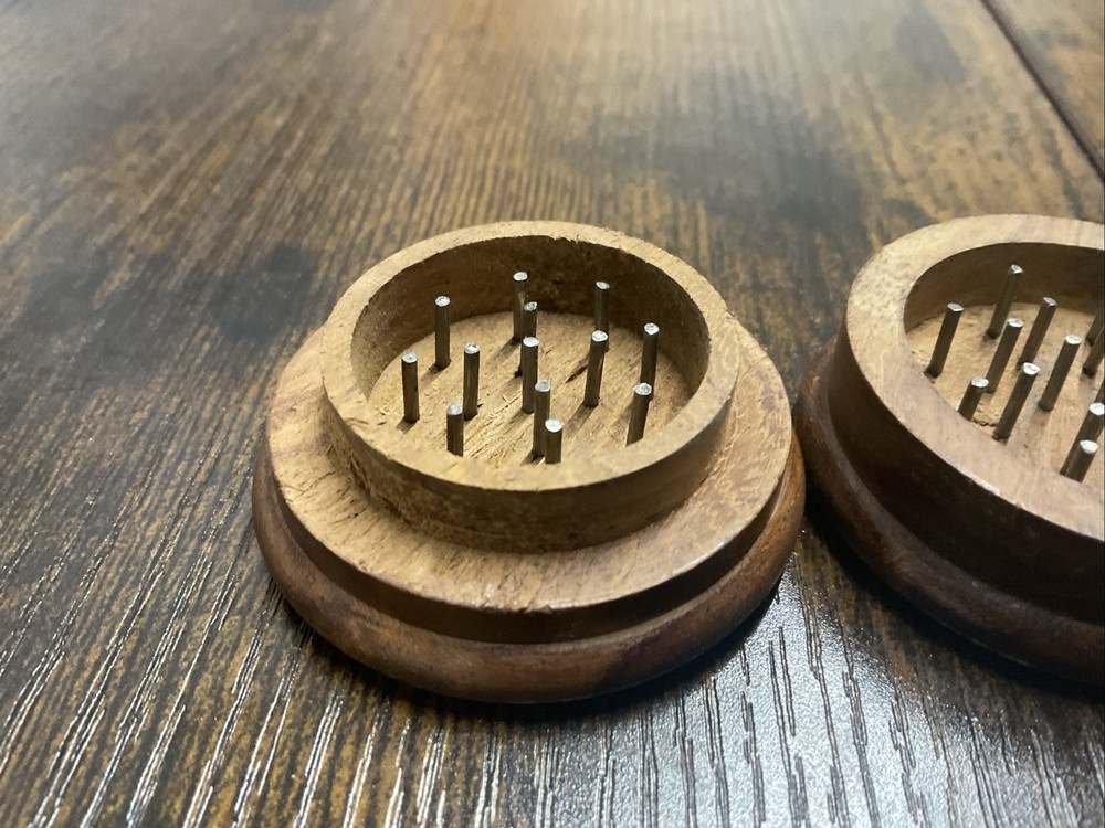 Wooden Herb Grinder Classic