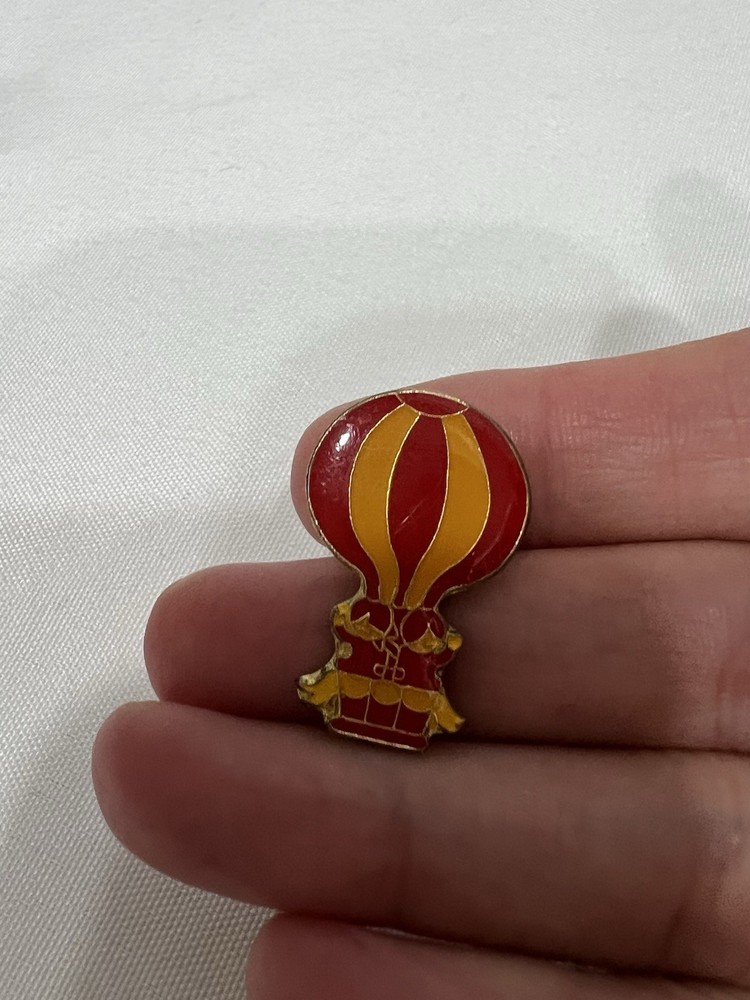 Publix pin children's miracle network pin B21 COLLECTION SELL DOWN