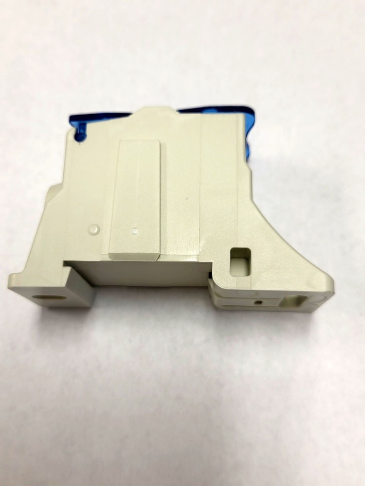 200 Amp Single Pole Power Distribution Block – 2 In/6 Out