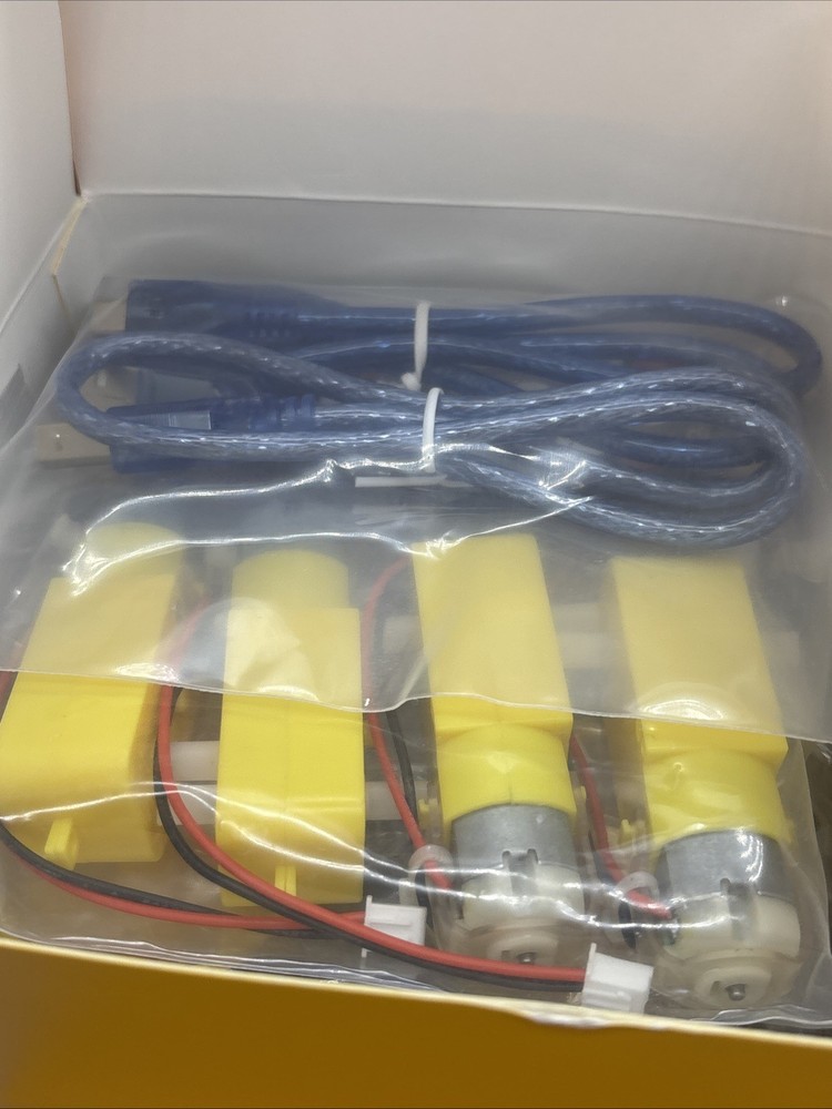 NEW ELEGOO UNO R3 Project Smart Robot Car Kit V 3.0 Plus Programming Engineering