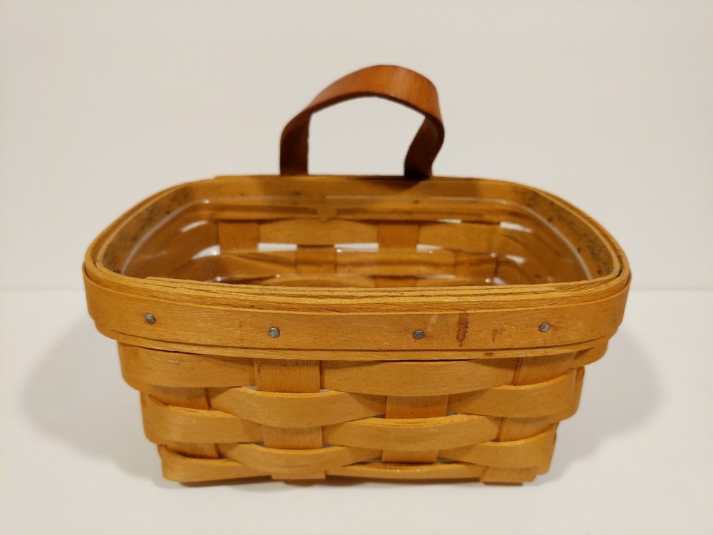 Longaberger Small Cake Basket 11011