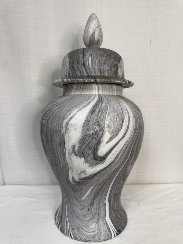 Sopera de Obatala Marble Design