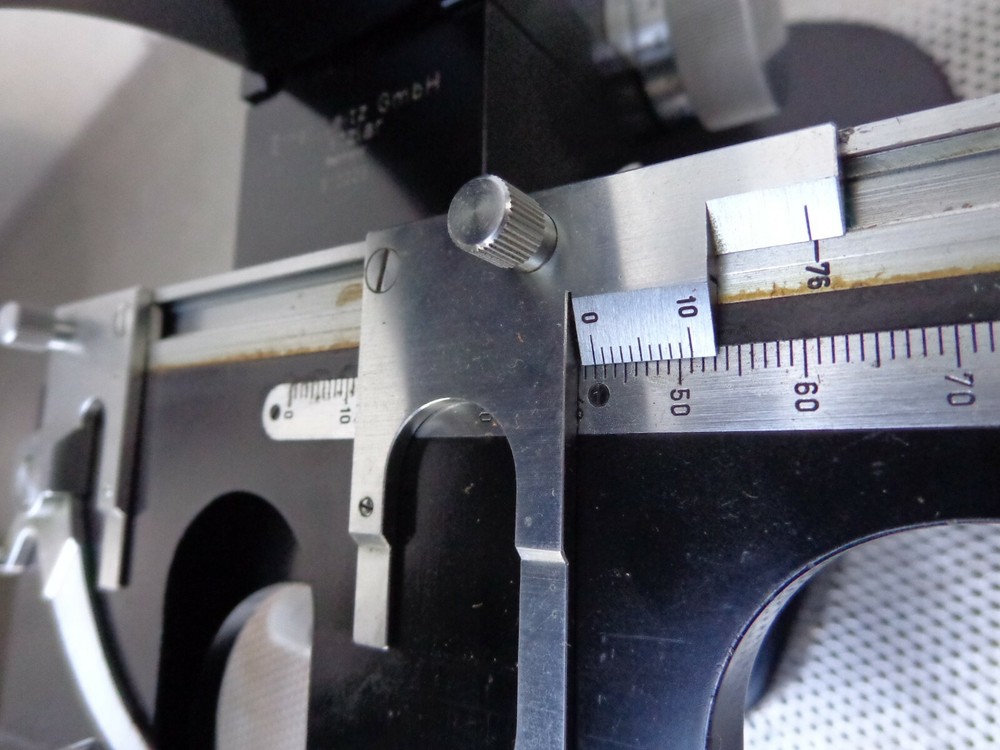 leitz wetzlar microscope 510229 with case 4x