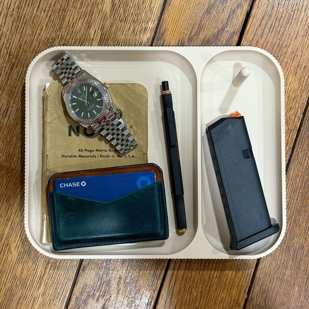 EDC Dump Tray with 9mm Peg Mount Organizer