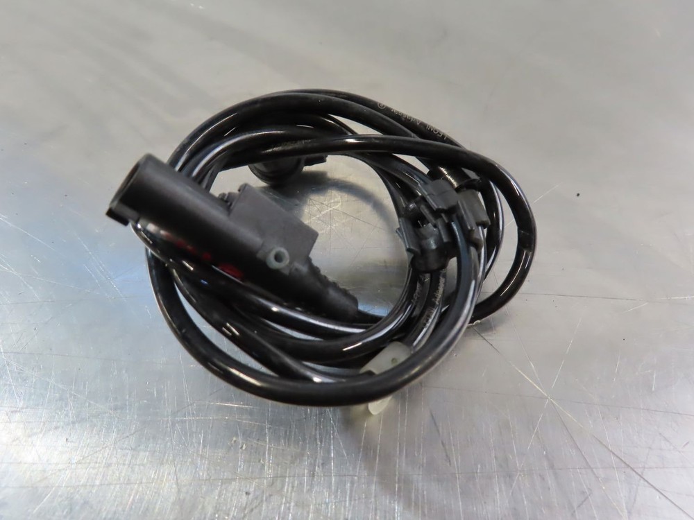EB1442 2016 16 APRILIA TUONO RR FRONT SPEED ABS SENSOR