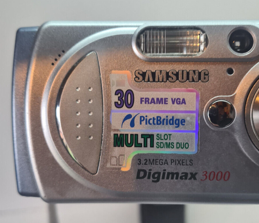 Samsung Digimax 3000 3.2MP Digital Camera Fully Working With Samsung Case