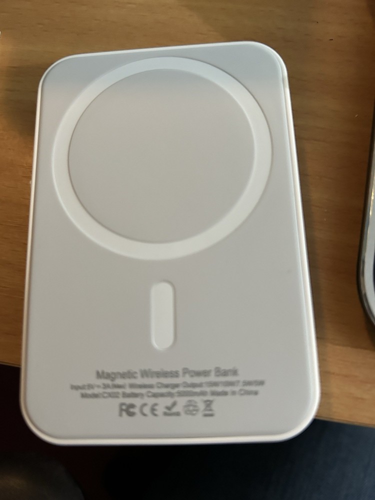 MagSafe Phone Battery Pack Wireless Charger for Smartphone New