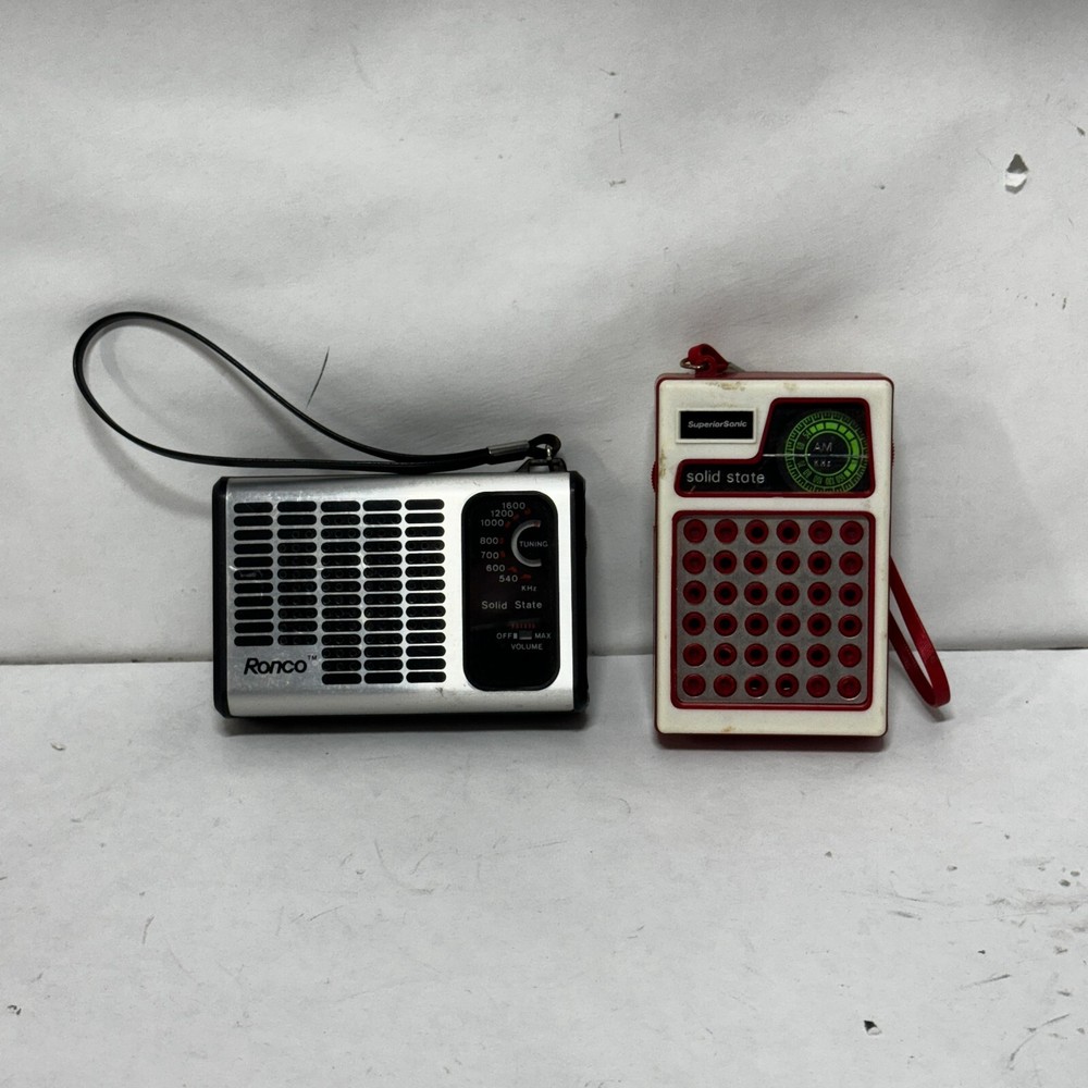 Vintage AM Transistor Radio Microphone Input Ronco ,Superior Sonic untested