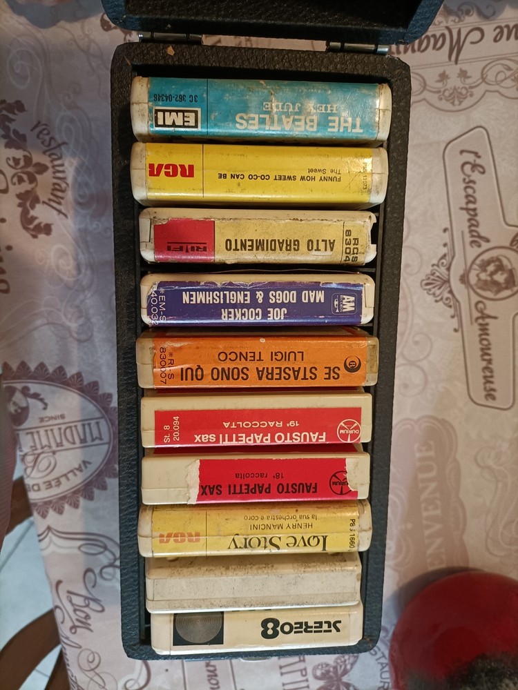 stereo audio cassette 8