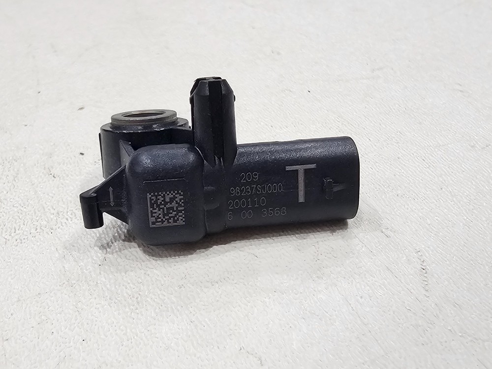 2020 Subaru Forester sensor 98237SJ000 17C56