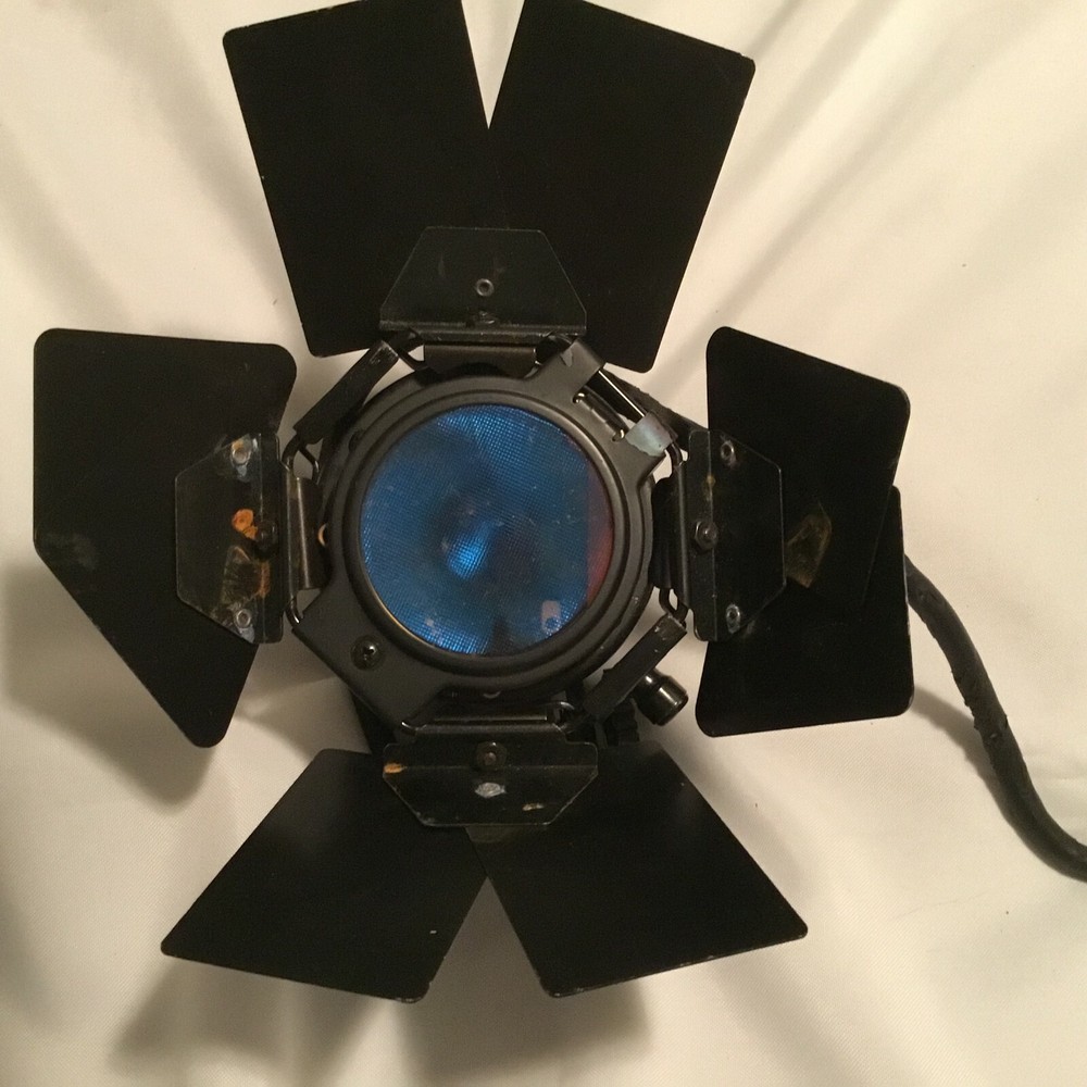 Lowel 230 Pro Light kit