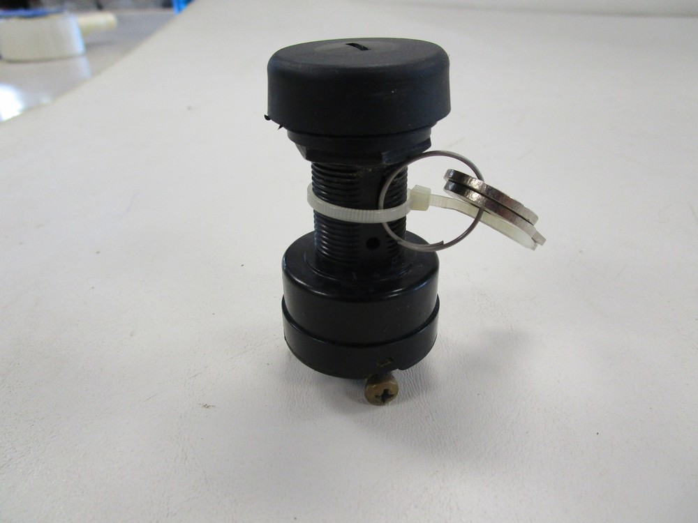 ON / OFF IGNITION SWITCH W/ KEYS BLACK MARINE BOAT