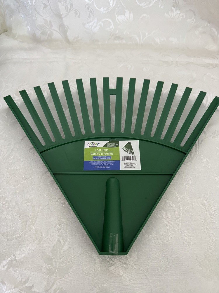 Small Leaf  Rake Heads Pole Garden Leaf Landscape