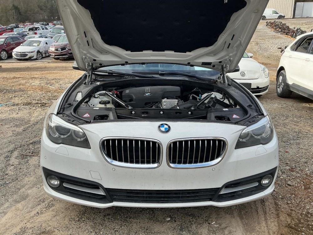 528I 2016 Glove Box 4972146