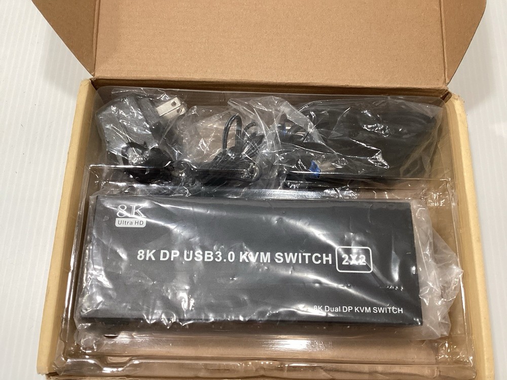 Audio - Video Processor 8K DP USB3.0 KVM SWITCH 2x2 NEW IN BOX!!