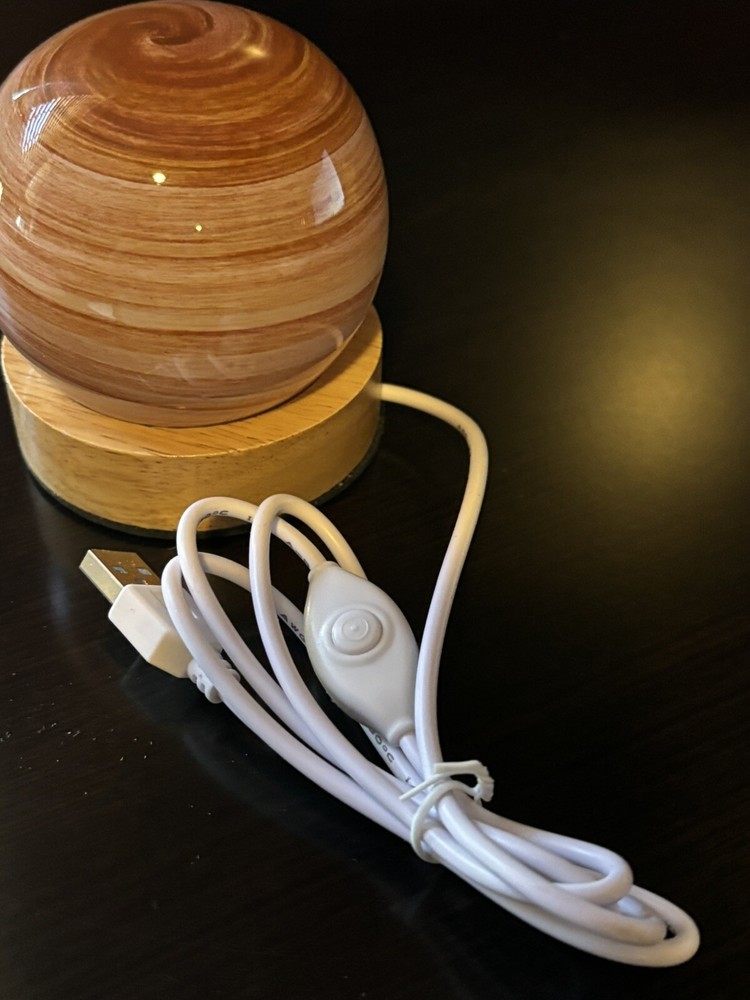 Bedside Planet Design Glass Nightlight USB NEW!