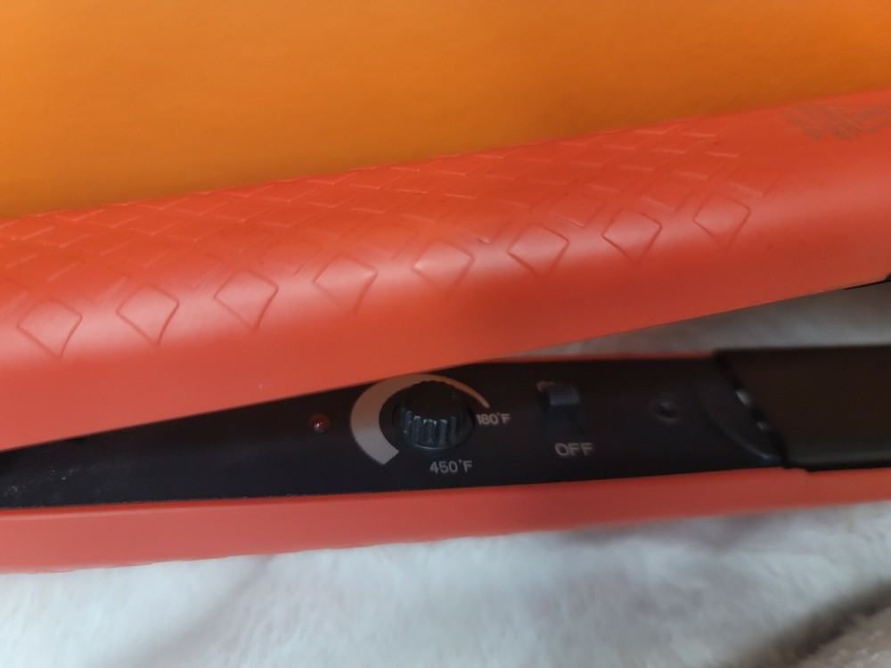 PYT Ceramic Hair Straightener