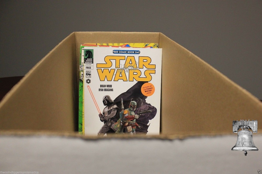 2 Short Cardboard Comic Book Storage Box Holds 150-175 Comics Stackable Boxes