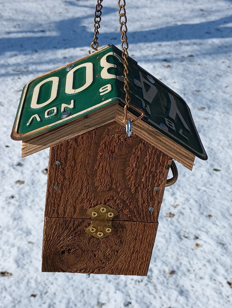 Rustic Handmade Wren Birdhouse using Recycled/Repurposed Material