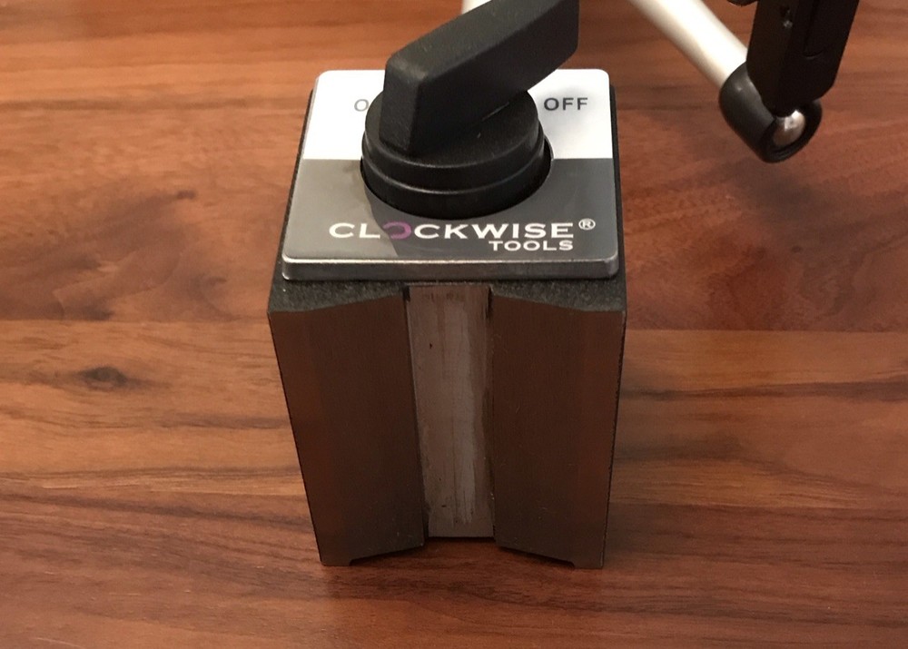 Clockwise Tools MGBR-01 M…tor Gauge Magnetic Base 176 LBS Max Pull