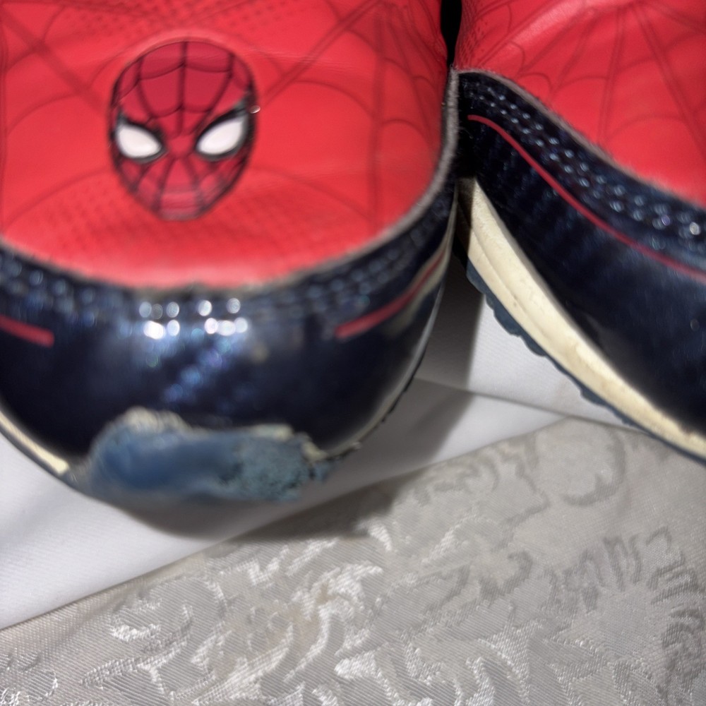 Size 13 Spiderman Light-up Shoe