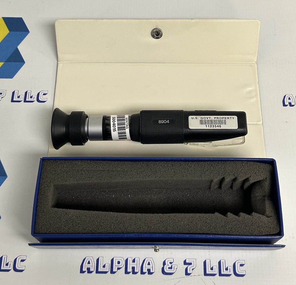 ATAGO S/28 Portable Refractometer