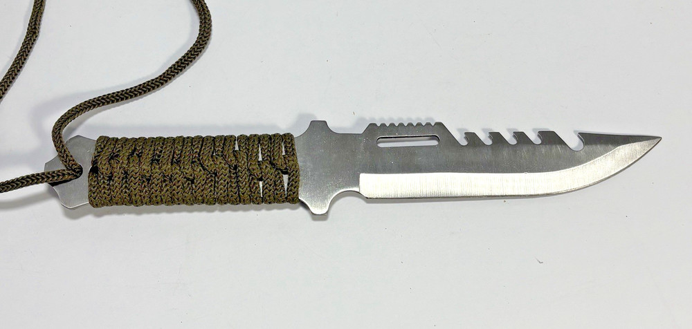 BEKIZO Hunting Knife with Sheath