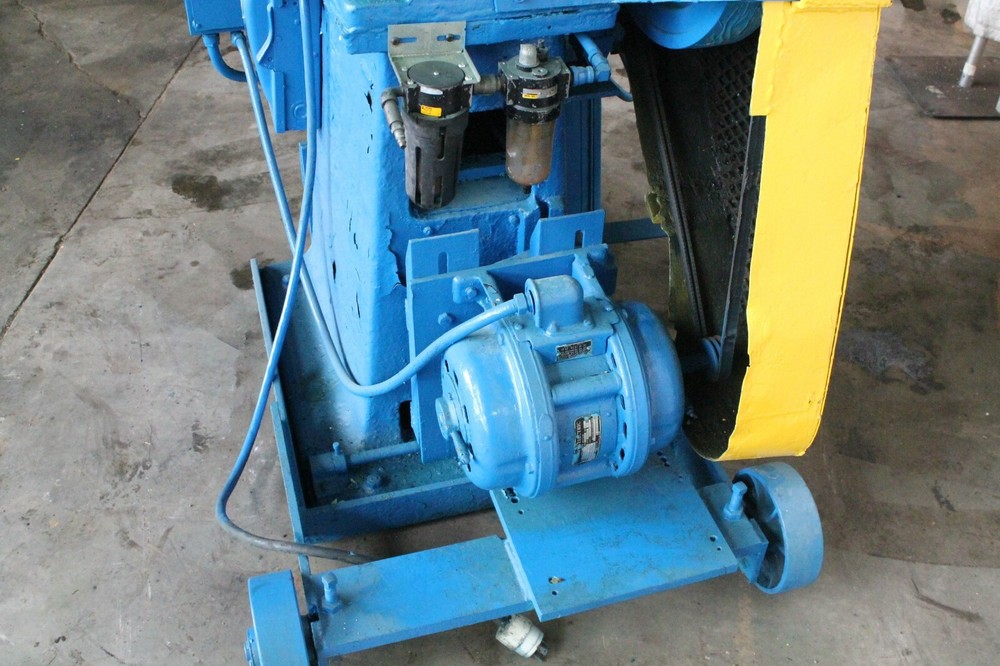 ROBERTS SINGLE STROKE END FORMING PRESS: YODER #55409