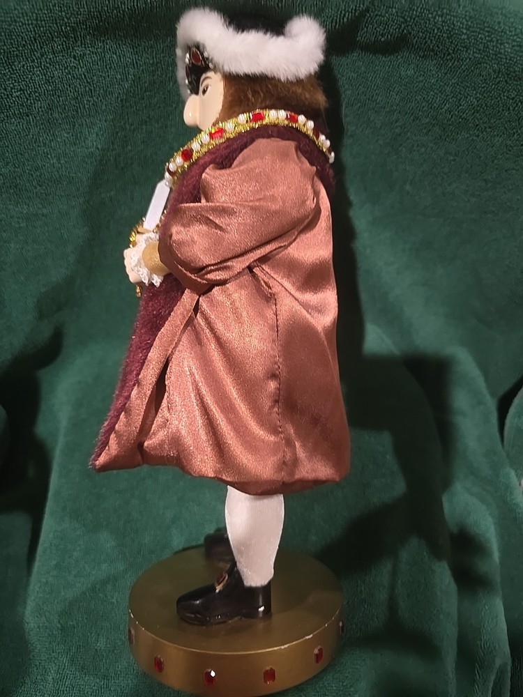 Vintage Henry The Eighth Nutcracker 2005 Nutcracker Village 14”tall