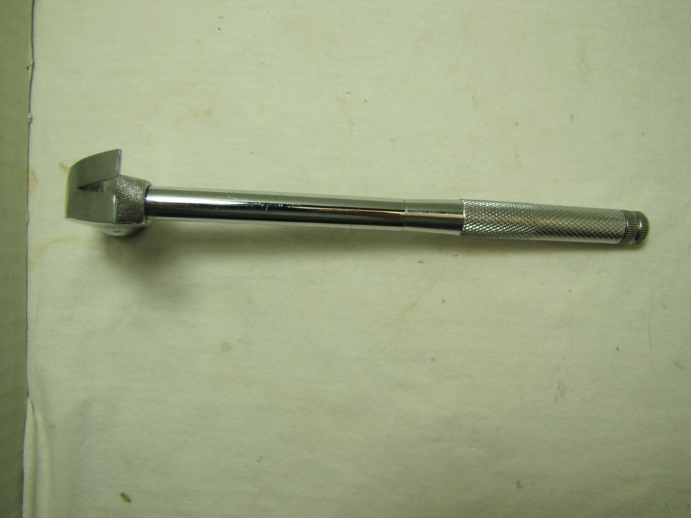 Nesting Hammer & 4 Screw Driver Set UNBRANDED USED