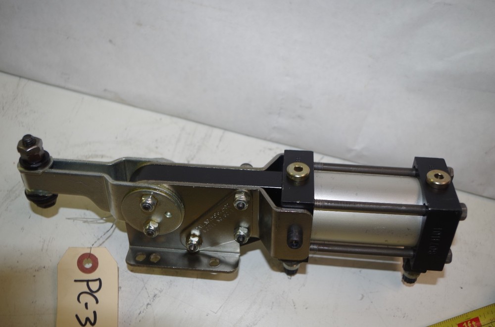 DESTACO PNEUMATIC HOLD DOWN CLAMP CODE: PC-301
