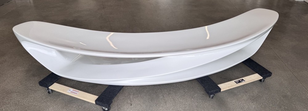 Established and Sons, Amanda Levete/Future Systems Drift Bench White