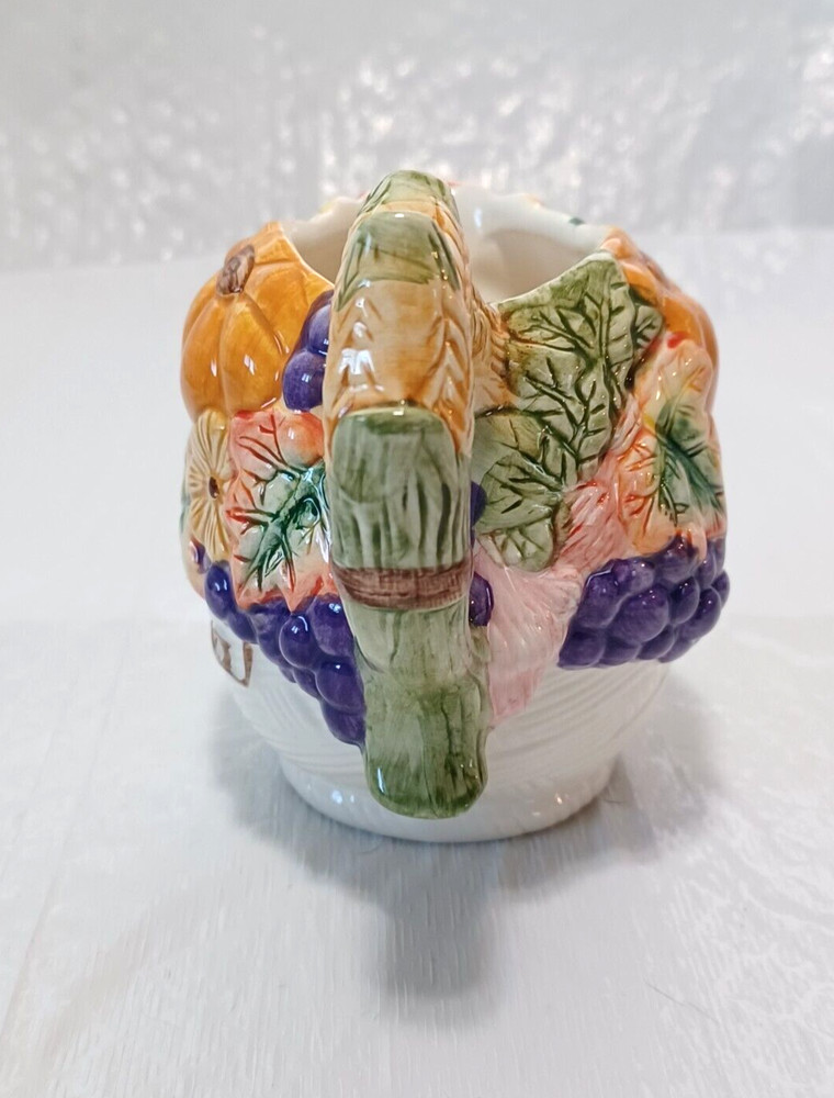 Long Rich Harvest Vegetable Creamer & Sugar Ceramic Set
